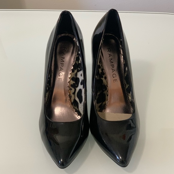 Rampage Black Pointed Toe Heels - Picture 4 of 4